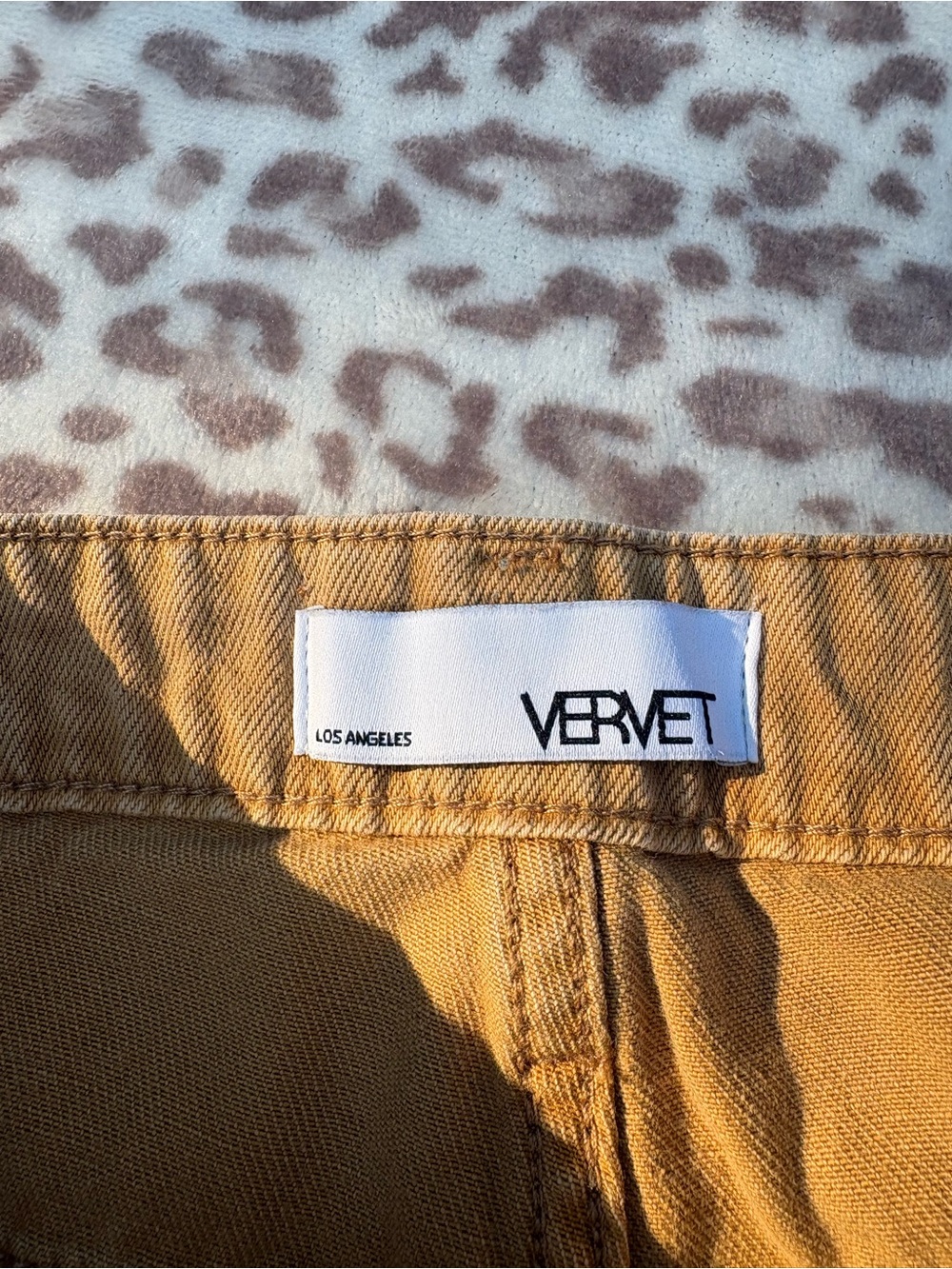 Vervet Size 28 Distressed Women's Jeans Tan Ripped Straight Leg - Picture 4 of 7
